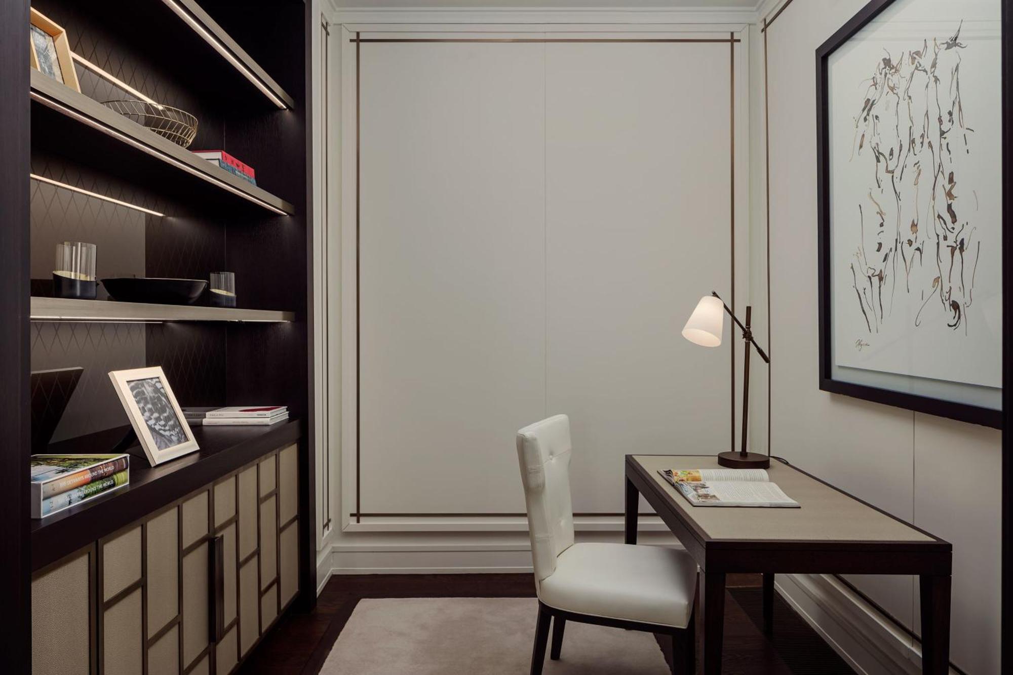 더 세인트 레지스 아스타나 외부 사진 A roller blind